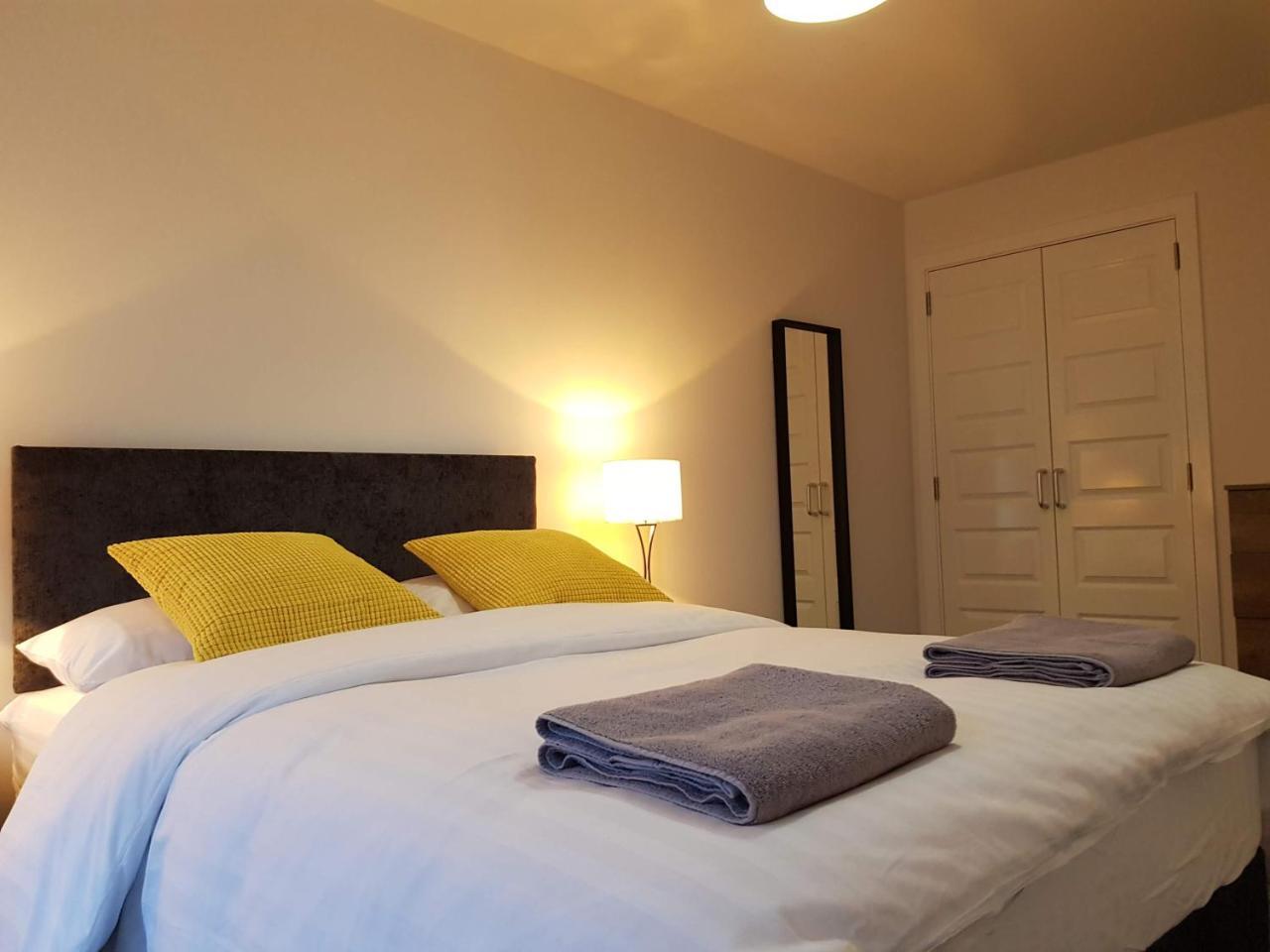 3 Royal View Apartments Stirling Bagian luar foto