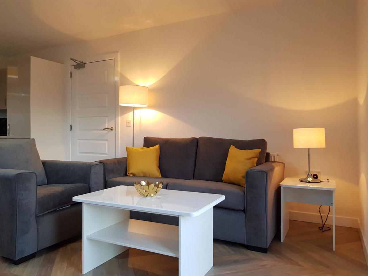 3 Royal View Apartments Stirling Bagian luar foto